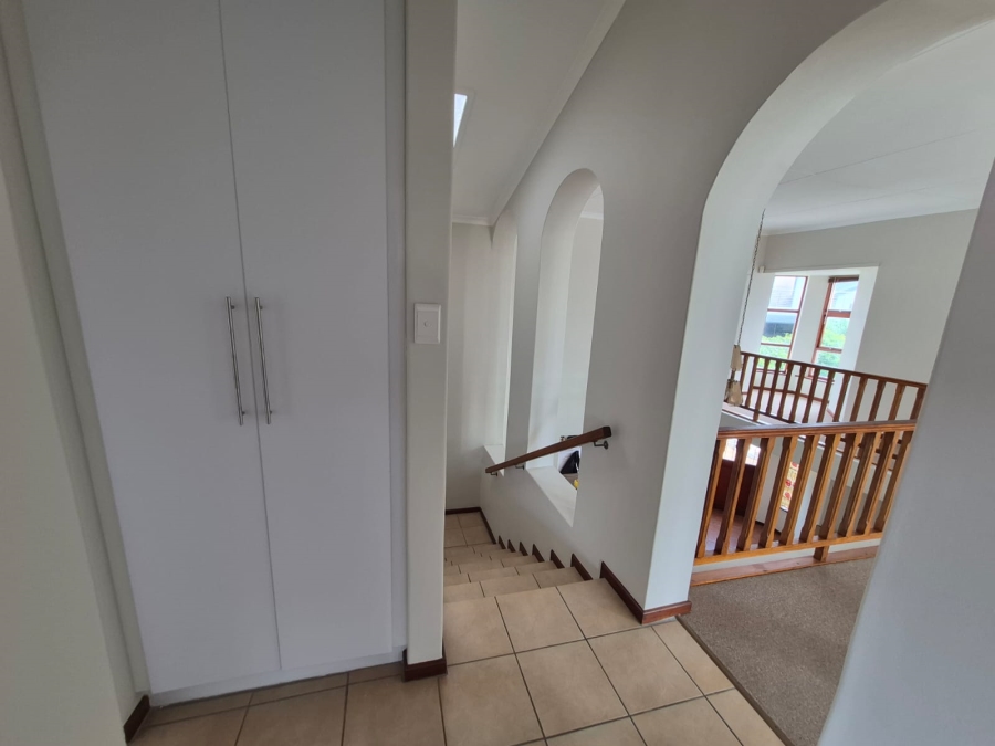 5 Bedroom Property for Sale in Bayview Western Cape